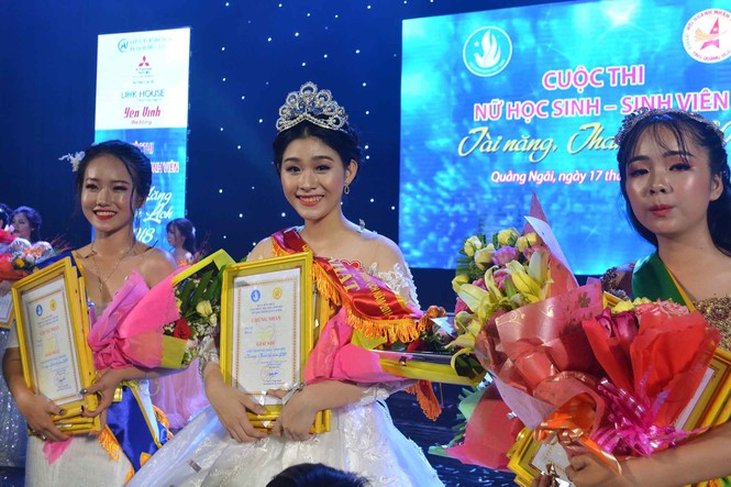 Hà Thy đoạt ngôi quán quân Nữ sinh tài năng - thanh lịch Quảng Ngãi - ảnh 5