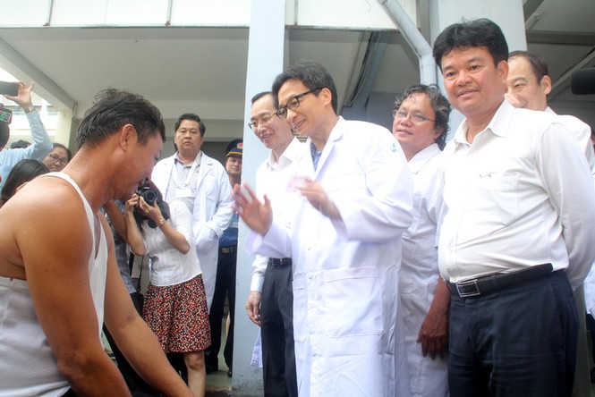 Phó Thủ tướng Vũ Đức Đam: Để ý chu kỳ bùng phát, quyết liệt chống dịch - ảnh 5