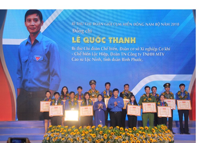 Tuyên dương 45 Bí thư Chi đoàn tiêu biểu cụm miền Đông Nam Bộ - ảnh 3