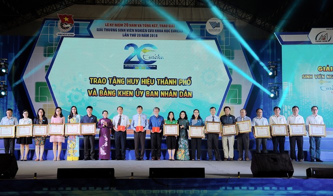 Kỷ niệm 20 năm Giải thưởng Sinh viên Nghiên cứu khoa học Euréka - ảnh 3