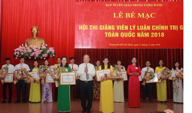 Thí sinh Trịnh Thị Thùy Vân đoạt giải Nhất - ảnh 3