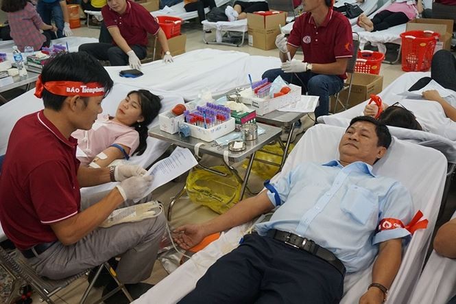 chương trình chủ nhật đỏ phá kỷ lục - ảnh 2