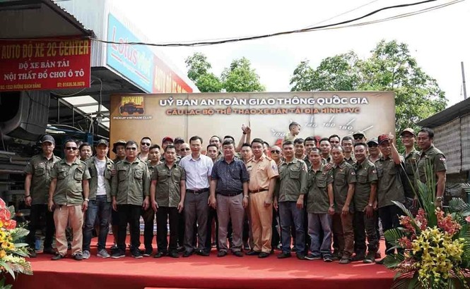 Hàng trăm xe bán tải diễu hành “Không rượu bia khi lái xe“ - ảnh 2