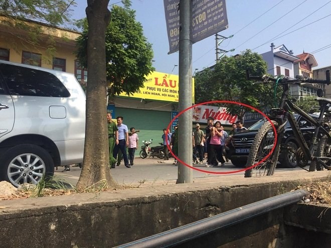 Chân dung kẻ dùng súng, dao khống chế nữ điều dưỡng - ảnh 1