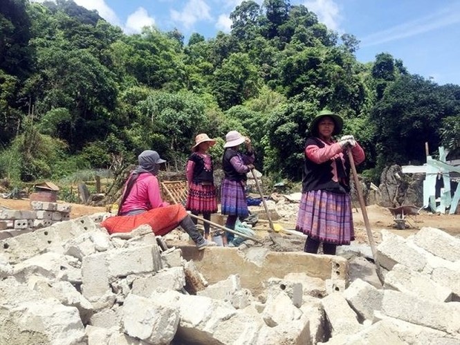 Cảnh sát không còn cắm chốt ở Lóng Luông, 29 kẻ trốn nã chưa đầu thú - ảnh 2