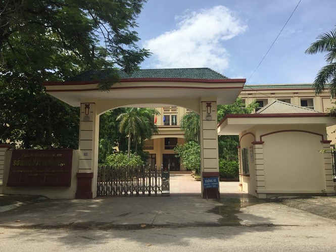 Chuyển hồ sơ vụ điểm thi bất thường ở Hòa Bình lên Bộ Công an điều tra - ảnh 1