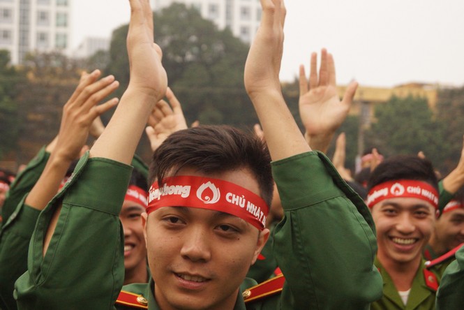 Hơn 6.000 lượt ĐVTN hiến máu tình nguyện - ảnh 2