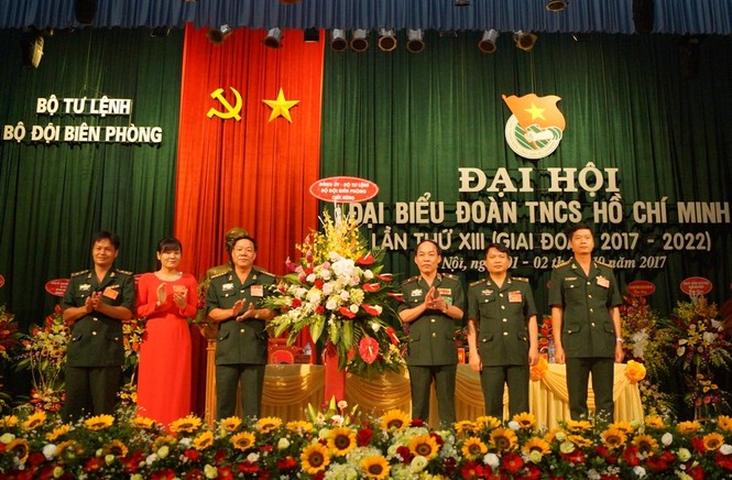 Tuổi trẻ biên phòng tiếp bước cha anh - ảnh 4
