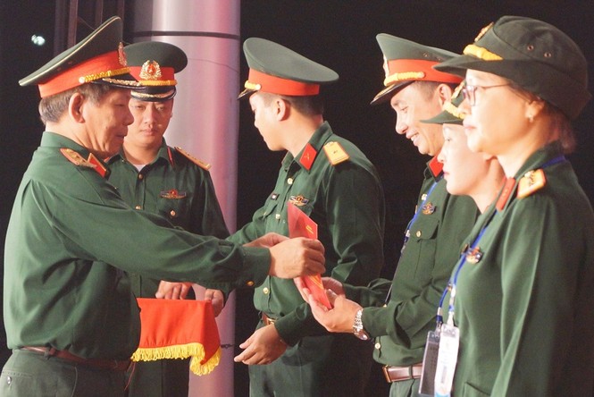 Đêm Gala sôi động tại trường Đoàn trong Quân đội - ảnh 3