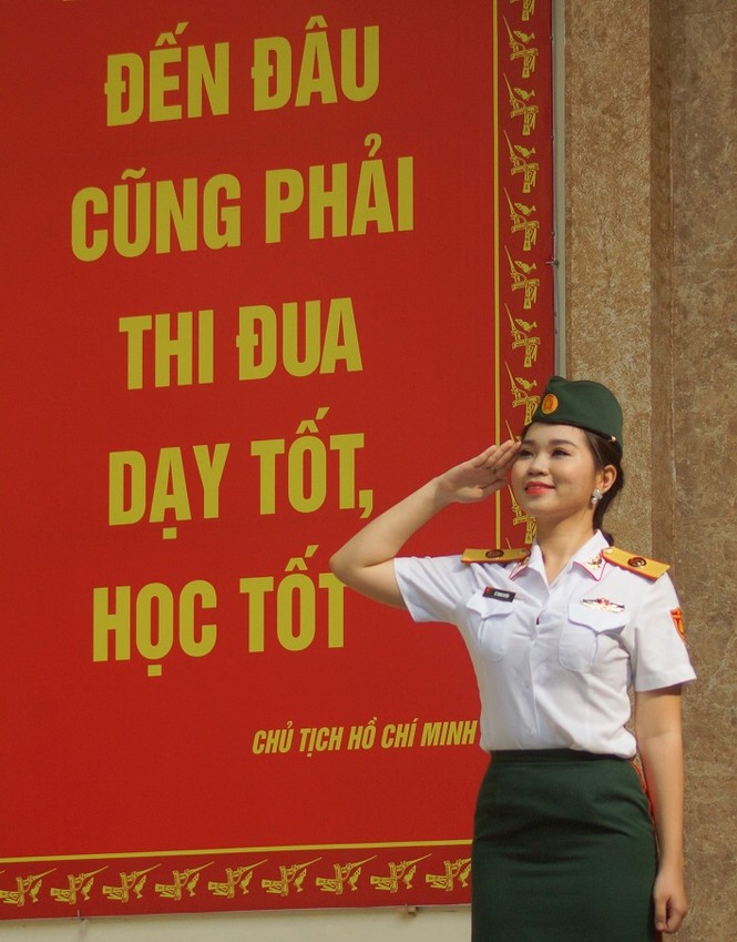 Nhan sắc bóng hồng trẻ nhất dự Đại hội Đoàn toàn quân - ảnh 5