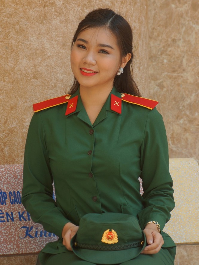 Nhan sắc bóng hồng trẻ nhất dự Đại hội Đoàn toàn quân - ảnh 7