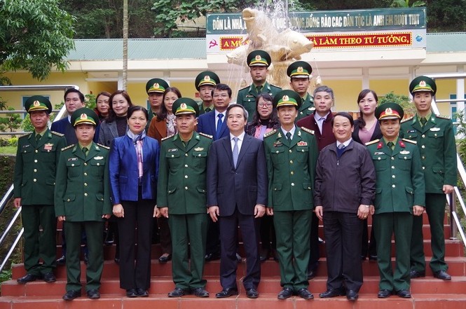 Khánh thành Cột cờ biên giới Lũng Pô - ảnh 3