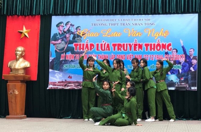Giao lưu văn nghệ “Thắp lửa truyền thống” - ảnh 3