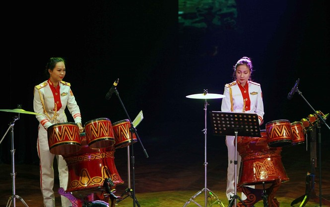 Hùng tráng 'Vang mãi khúc quân hành' - ảnh 3