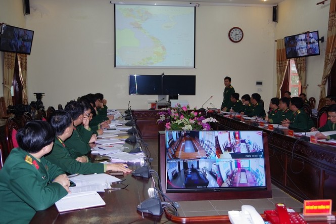 Luyện tập chuyển trạng thái sẵn sàng chiến đấu - ảnh 1