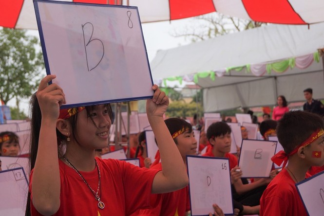 Em yêu biển, đảo quê hương - ảnh 1