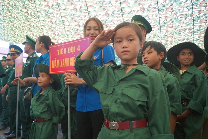 Xuất quân lớp Học kỳ trong Quân đội đặc biệt - ảnh 1