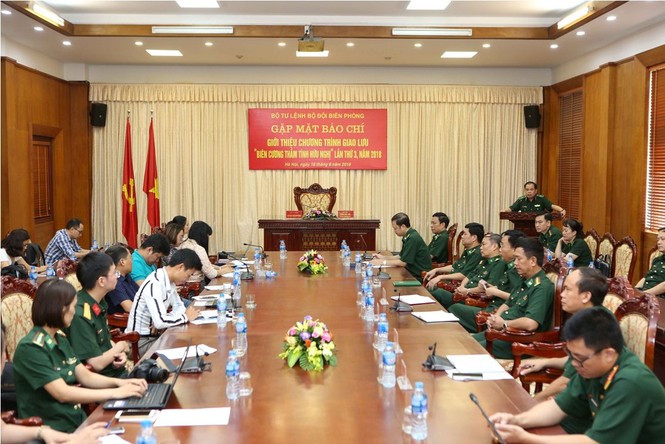 17 đoàn tham gia giao lưu 'Biên cương thắm tình hữu nghị' - ảnh 1