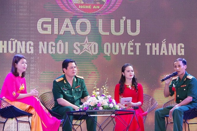 Giao lưu ‘Những ngôi sao quyết thắng’ - ảnh 2