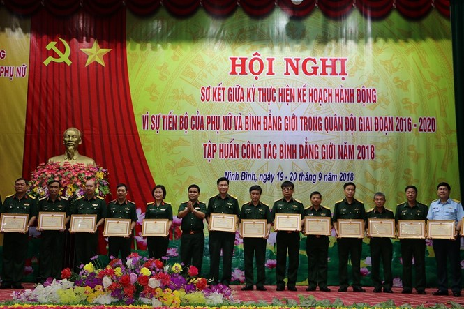 Nâng cao bình đẳng giới trong Quân đội - ảnh 2