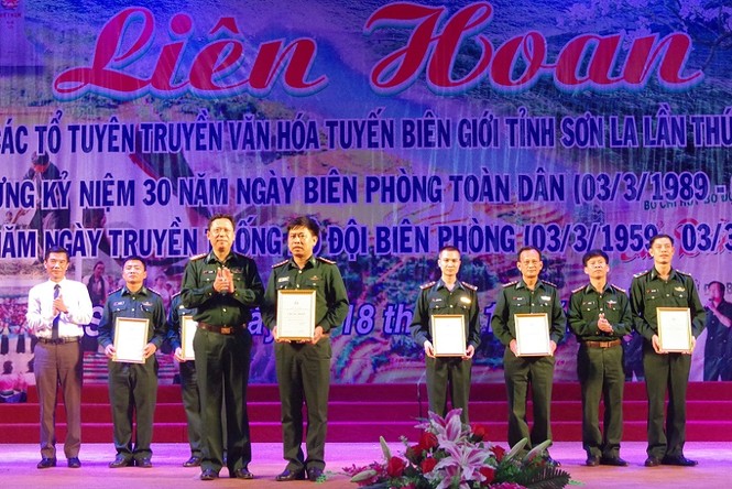 Liên hoan tuyên truyền văn hóa tuyến biên giới Sơn La - ảnh 1