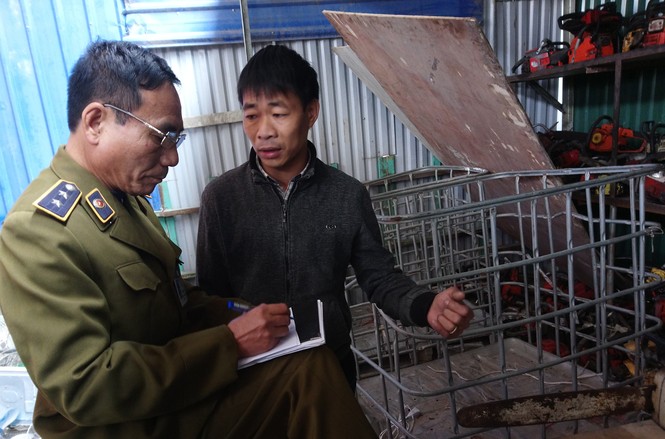 Sự im lặng đáng ngờ trước “đại siêu thị” máy móc cũ dưới gầm cầu - ảnh 2