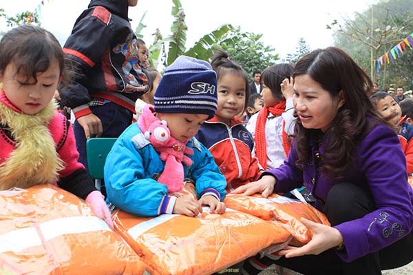 Vinh danh 10 Doanh nhân xứ Thanh tiêu biểu năm 2014 - ảnh 2