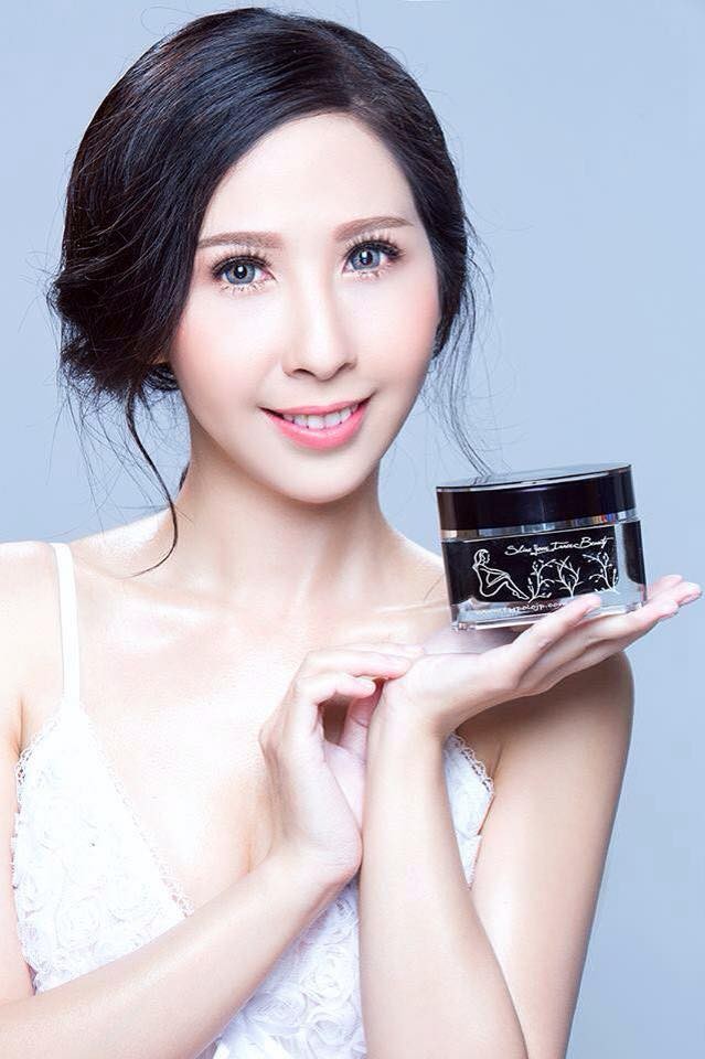 Người đẹp Vy Trần tiết lộ bí quyết da trắng sứ - ảnh 8