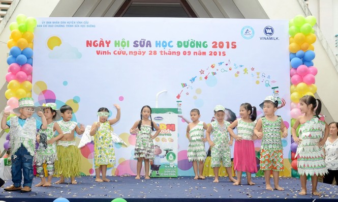 Thưởng thức màn trình diễn thời trang siêu đáng yêu của các bé - ảnh 3