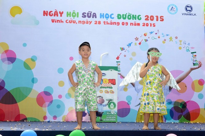 Thưởng thức màn trình diễn thời trang siêu đáng yêu của các bé - ảnh 5