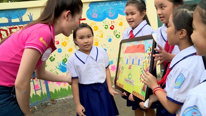 “Cầu vồng” của thí sinh HHVN 2016? - ảnh 5
