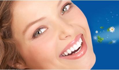Khử nhanh mùi hôi miệng để gây ấn tượng tốt khi giao tiếp - ảnh 1