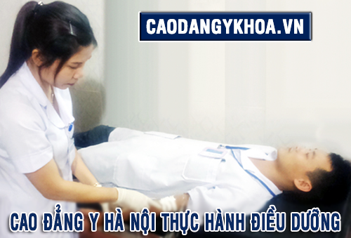 Cao đẳng Điều Dưỡng năm 2016: Có nên chọn trường quân đội xét tuyển? - ảnh 2