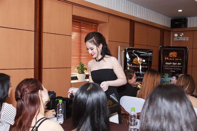 Phái đẹp háo hức học bí quyết thành công của 2 Doanh nhân Vàng 9x - ảnh 6