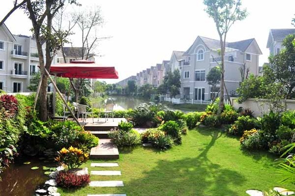 Khám phá kiến trúc và nghệ thuật của biệt thự 5 sao ven sông - ảnh 2