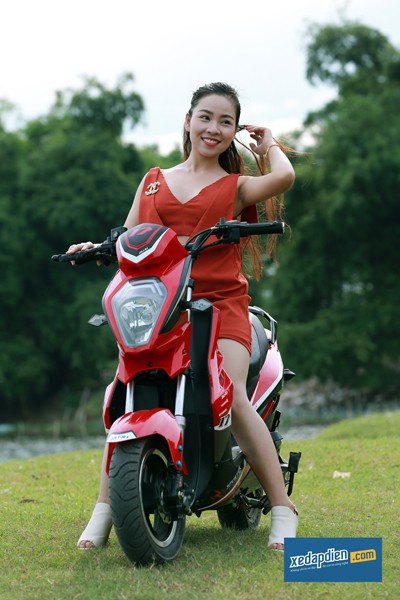 Độc đáo xe đạp, xe máy điện chống nước giá rẻ tại Hà Nội - ảnh 3