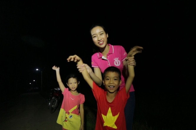 thí sinh đỗ mỹ linh - ảnh 8