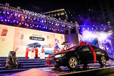 Ngất ngây với đêm nhạc “hát trong mưa” cực chất của dàn showbiz Việt - ảnh 6