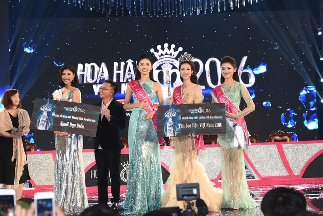 Khoảnh khắc quý của vẻ đẹp Việt trong cuộc thi HHVN 2016 - ảnh 18