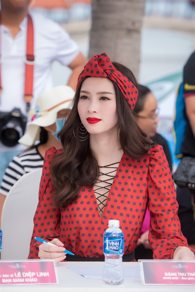 Khoảnh khắc quý của vẻ đẹp Việt trong cuộc thi HHVN 2016 - ảnh 5