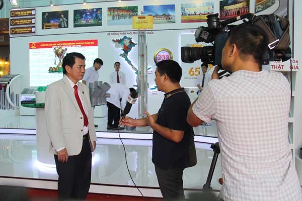 Hoa Sen “tiến quân”sản phẩm ống nhựa ra Bắc - ảnh 3