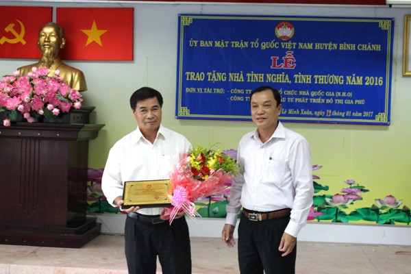 N.H.O trao “Xuân lộc điền” đến các hộ dân nghèo huyện Bình Chánh - ảnh 5