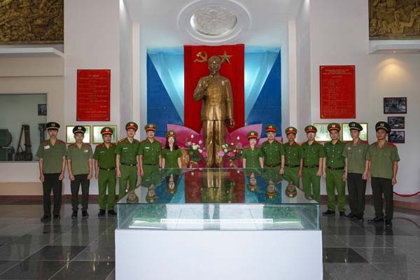 Phát huy tính xung kích xây dựng đơn vị lớn mạnh - ảnh 4