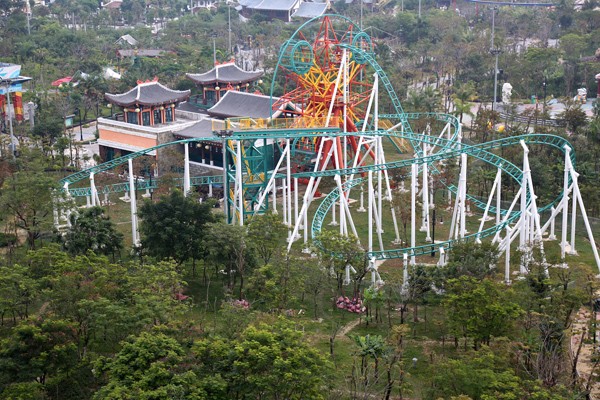 Thoả sức vui chơi không lo nắng nóng tại Asia Park - ảnh 2
