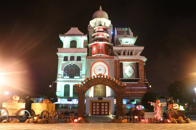 Lạc vào “Vương quốc bí ngô” kỳ ảo mùa Halloween tại Sun World Danang Wonders - ảnh 4