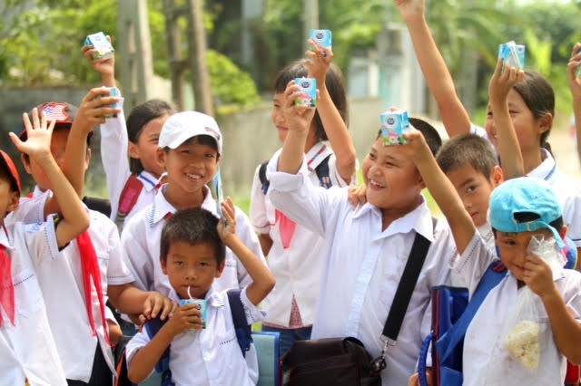 Chế độ dinh dưỡng của học sinh tiểu học đang bị “bỏ quên”? - ảnh 1