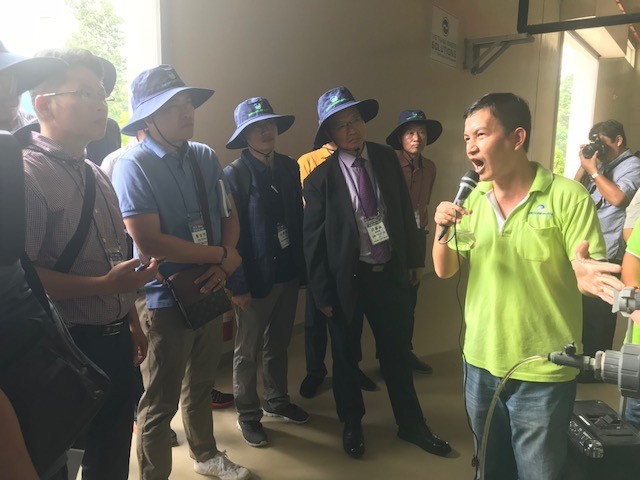 Đoàn Hàn Quốc đến Đa Phước tìm hiểu kinh nghiệm xử lý chất thải - ảnh 1