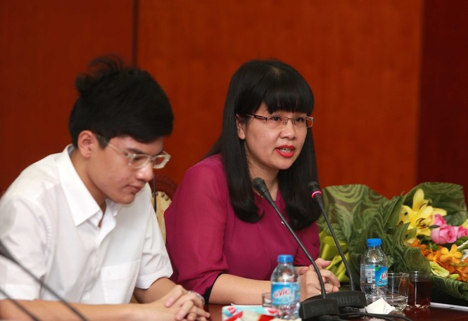 Dược Nhất Nhất trao thưởng cho kỳ thủ Nguyễn Anh Khôi - ảnh 3
