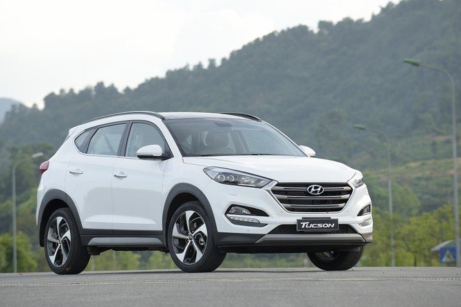 Hyundai Tucson 2017 khuyến mại lên tới 130 triệu đồng - ảnh 1