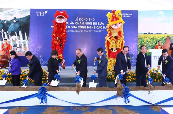 Tập đoàn TH hướng đến xuất khẩu sữa sang Trung Quốc với dự án 2.500 tỷ tại Hà Giang - ảnh 1
